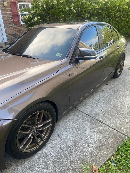 Window tinting service