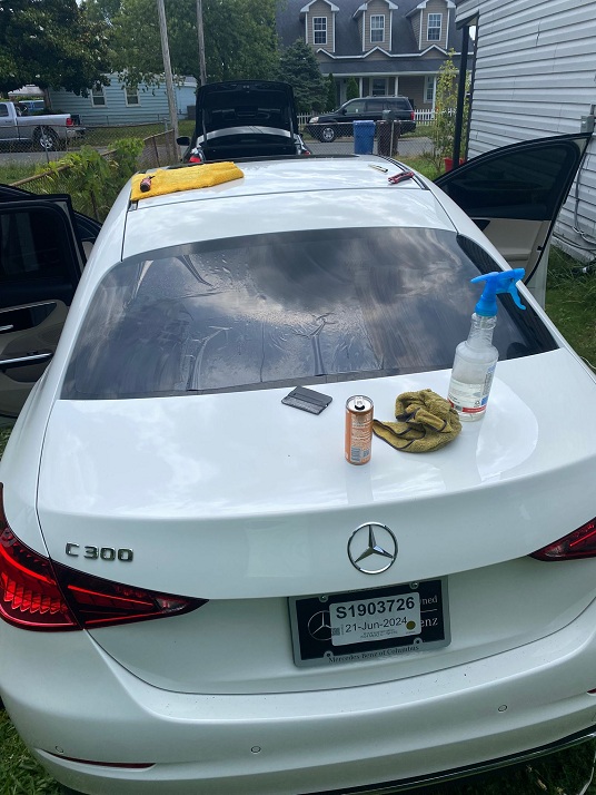 Window tinting service