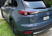 Window tinting service
